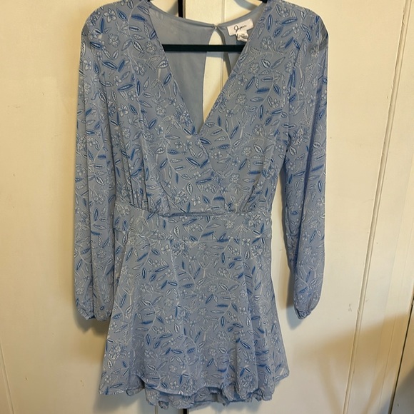 Baby blue XL romper - Picture 1 of 3